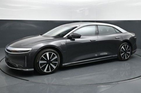 Quantumgrey 2023 Lucid Air Touring AWD Sedan All-Wheel Drive 1-Speed Automatic