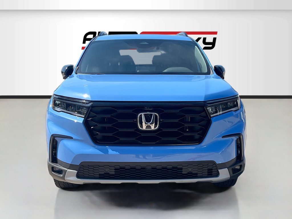 Used 2025 Blue Honda TrailSport image 2