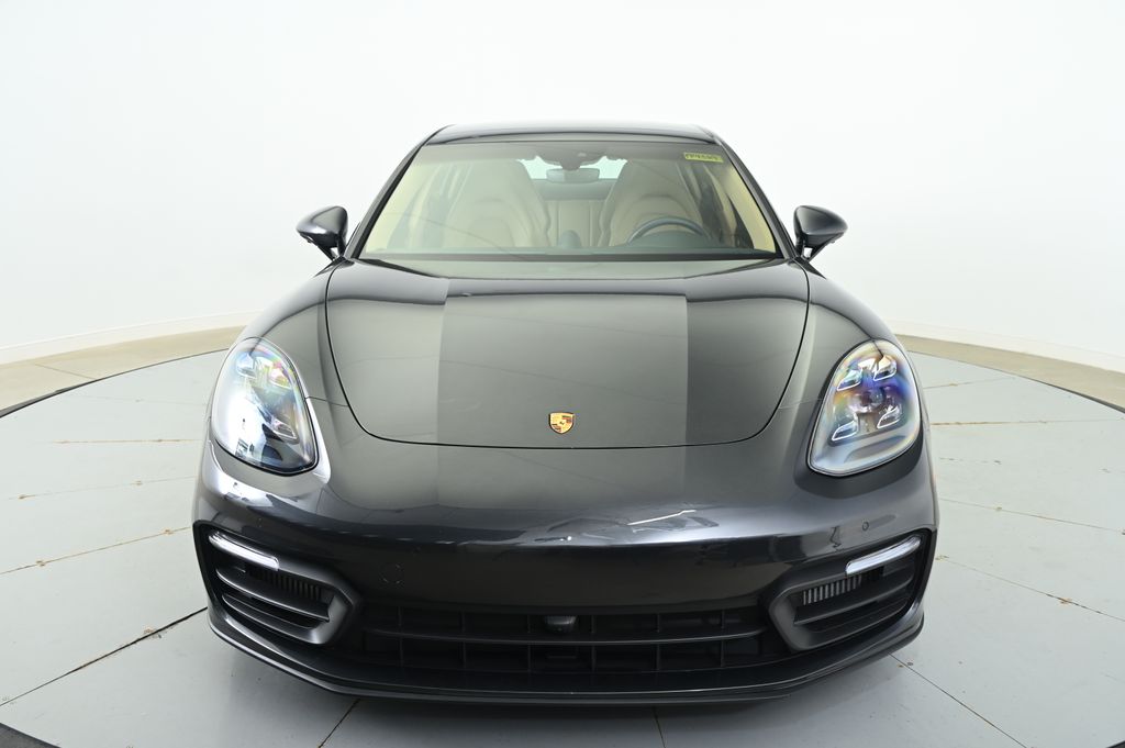 2022 Porsche Panamera Platinum 10