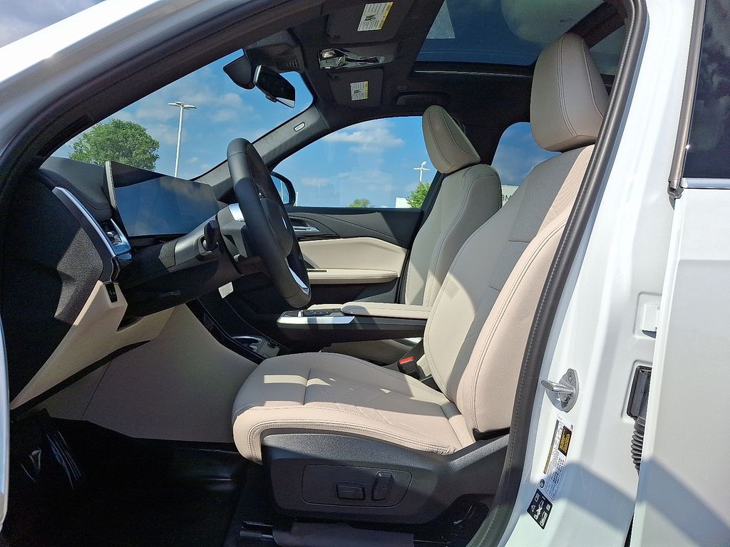 Thumbnail: 2025 BMW X1 - 6