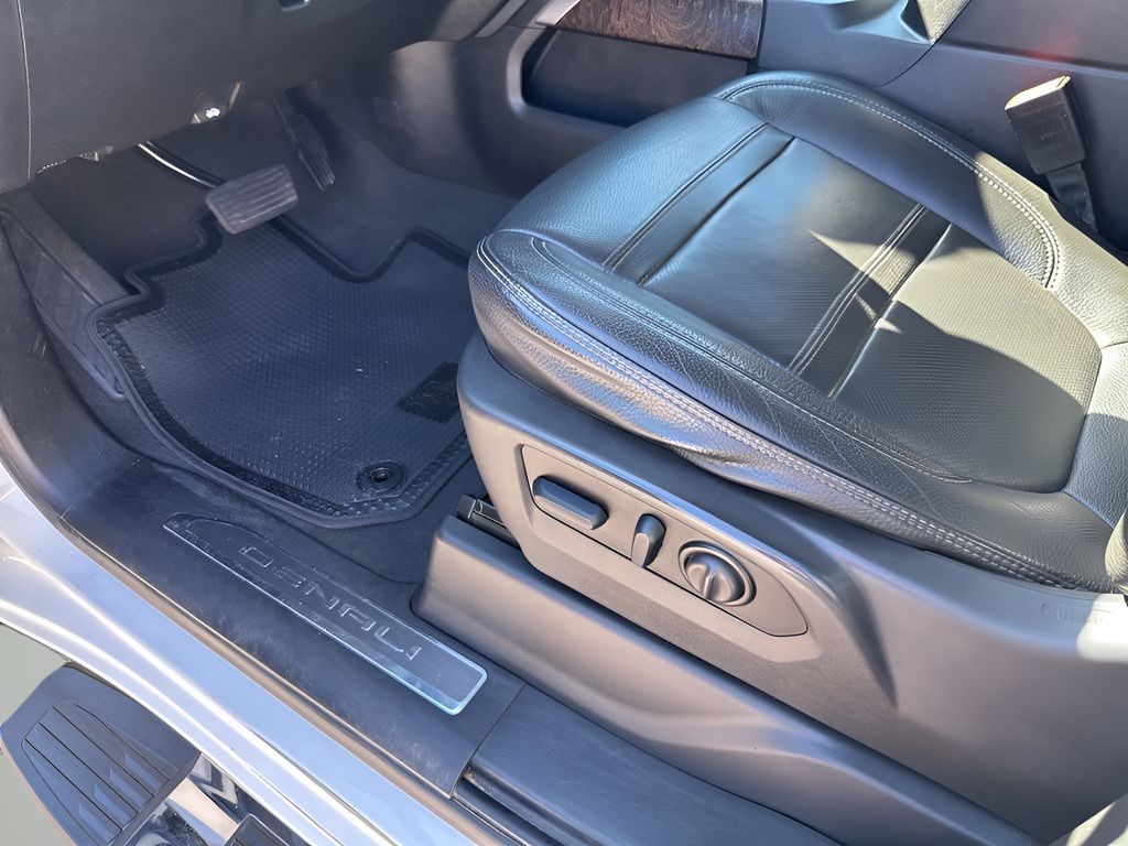 Used Car 2023 Gmc Sierra 2500hd  Denali For Sale Under $50,000 In Austin, Texas