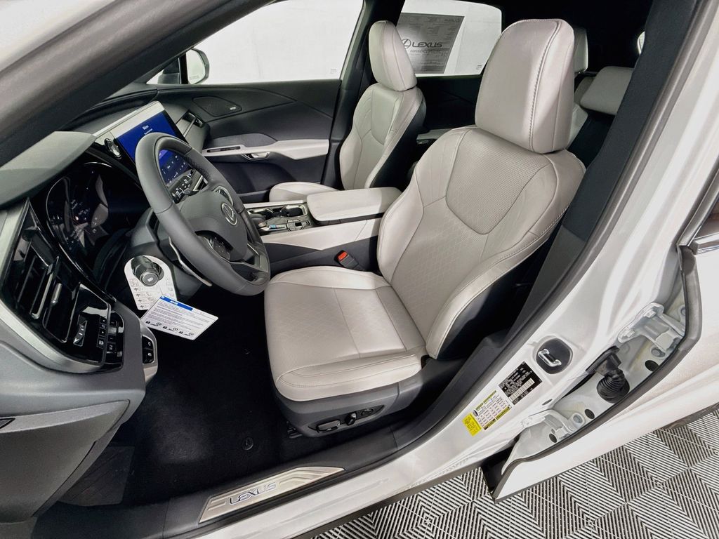 Thumbnail: 2026 Lexus RX - 16