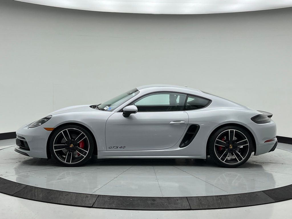 Thumbnail: 2023 Porsche 718 Cayman - 2