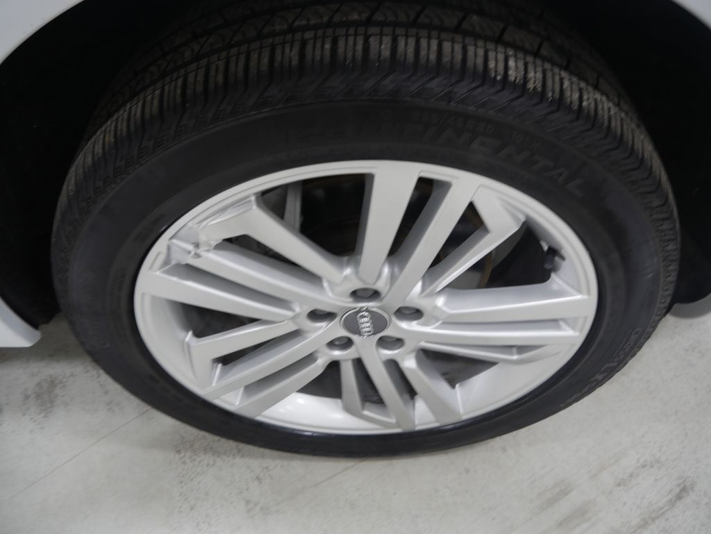 Thumbnail: 2020 Audi Q5 - 15