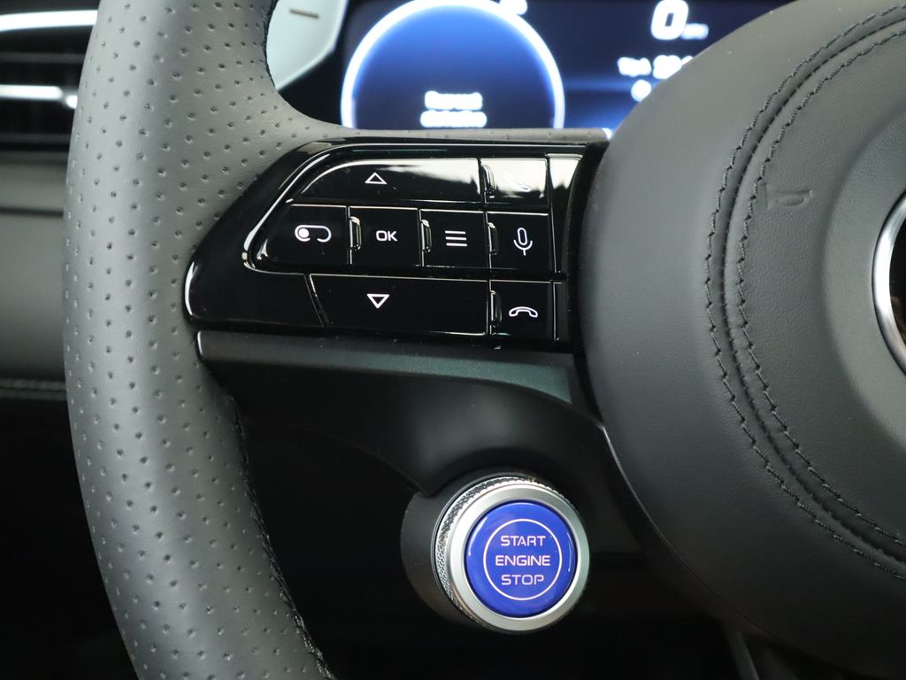 Thumbnail: 2025 Maserati Grecale - 11