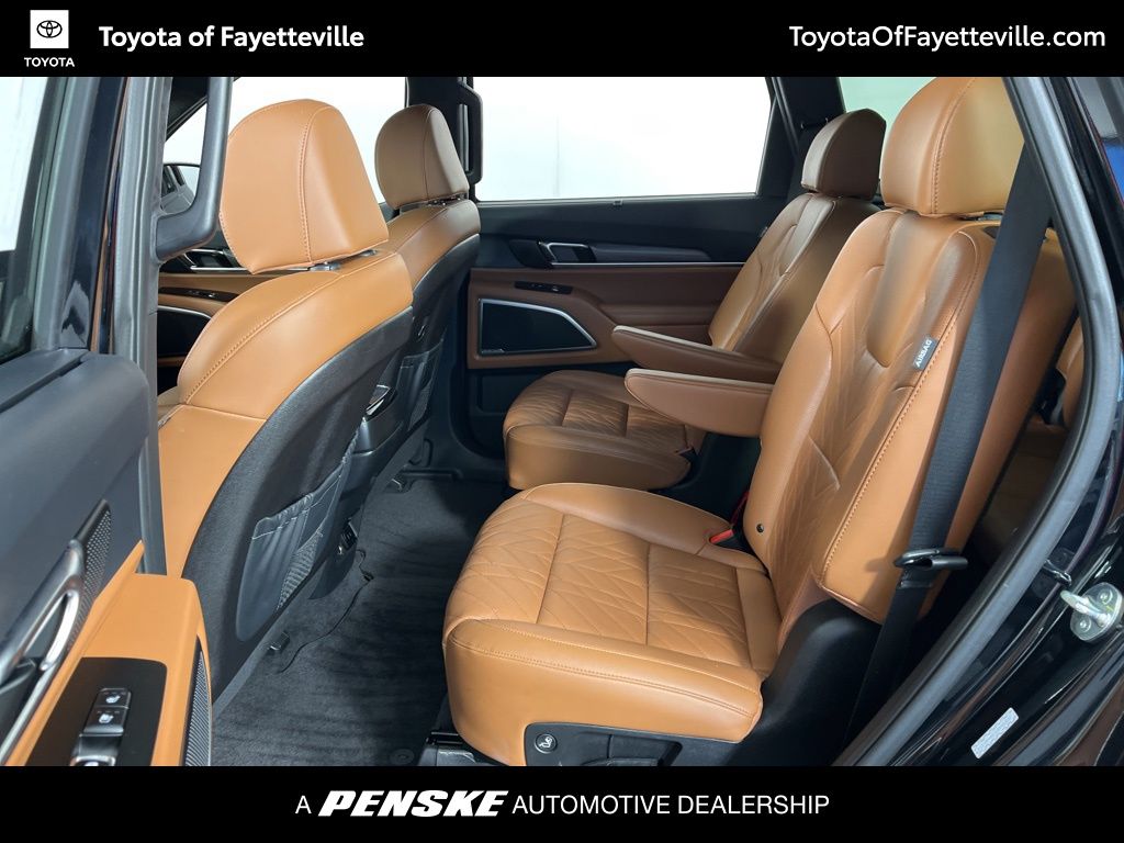 Thumbnail: 2025 Kia Telluride - 28