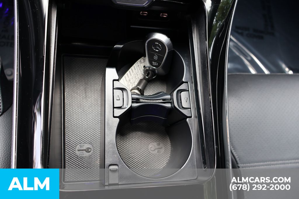 Used 2025 Black Mercedes-Benz C 300 image 37
