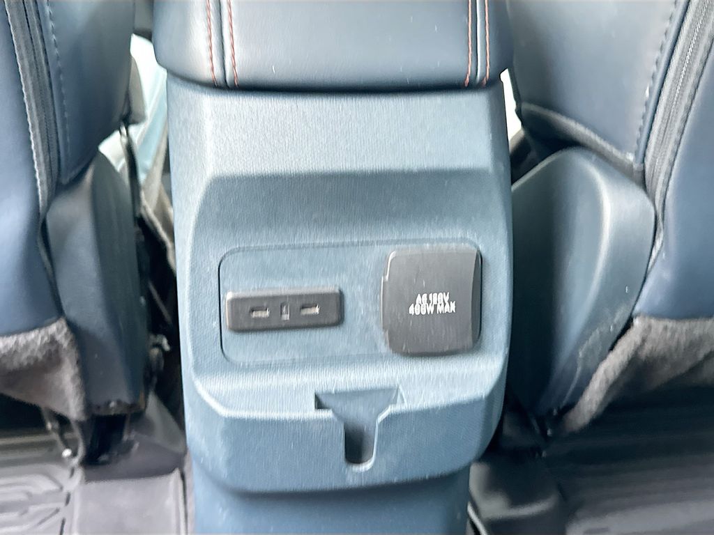 Used 2025 Gray Ford Lariat image 26