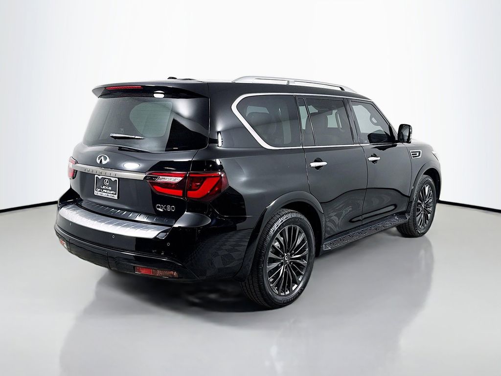 Thumbnail: 2023 INFINITI QX80 - 5