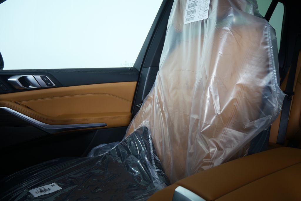 Thumbnail: 2026 BMW X5 - 22