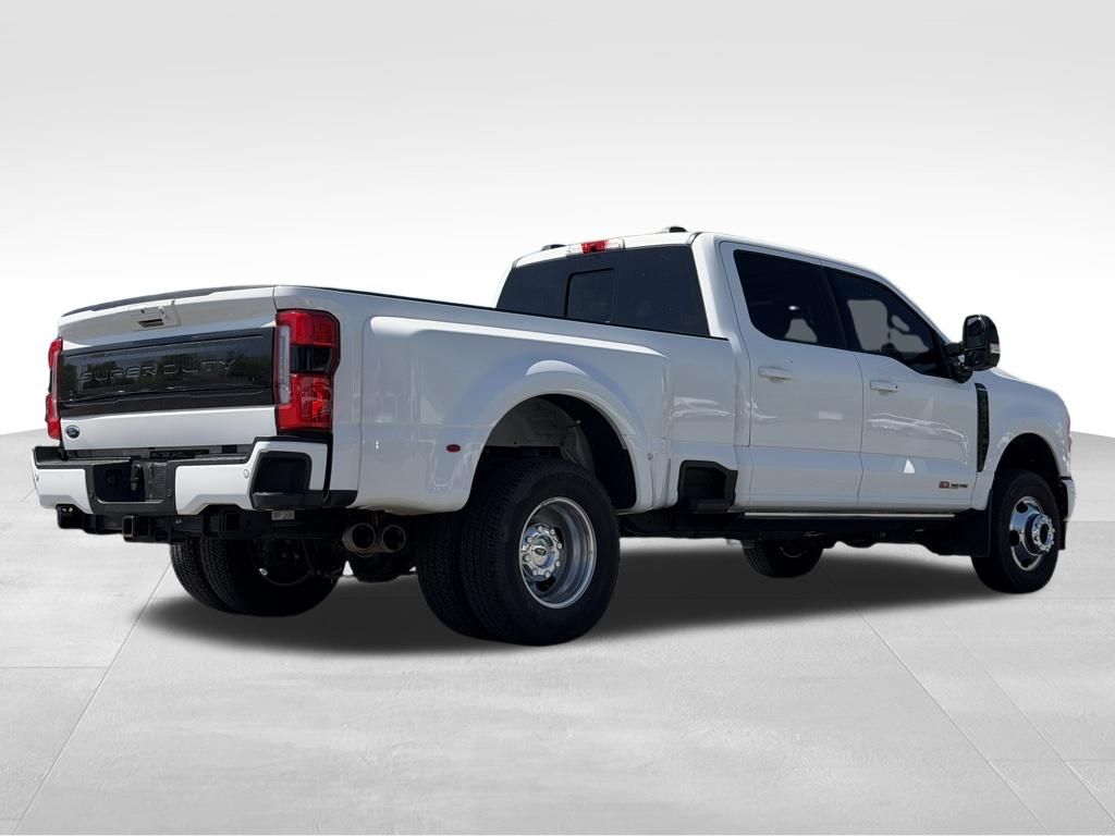 2025 Ford F-350 Super Duty Platinum