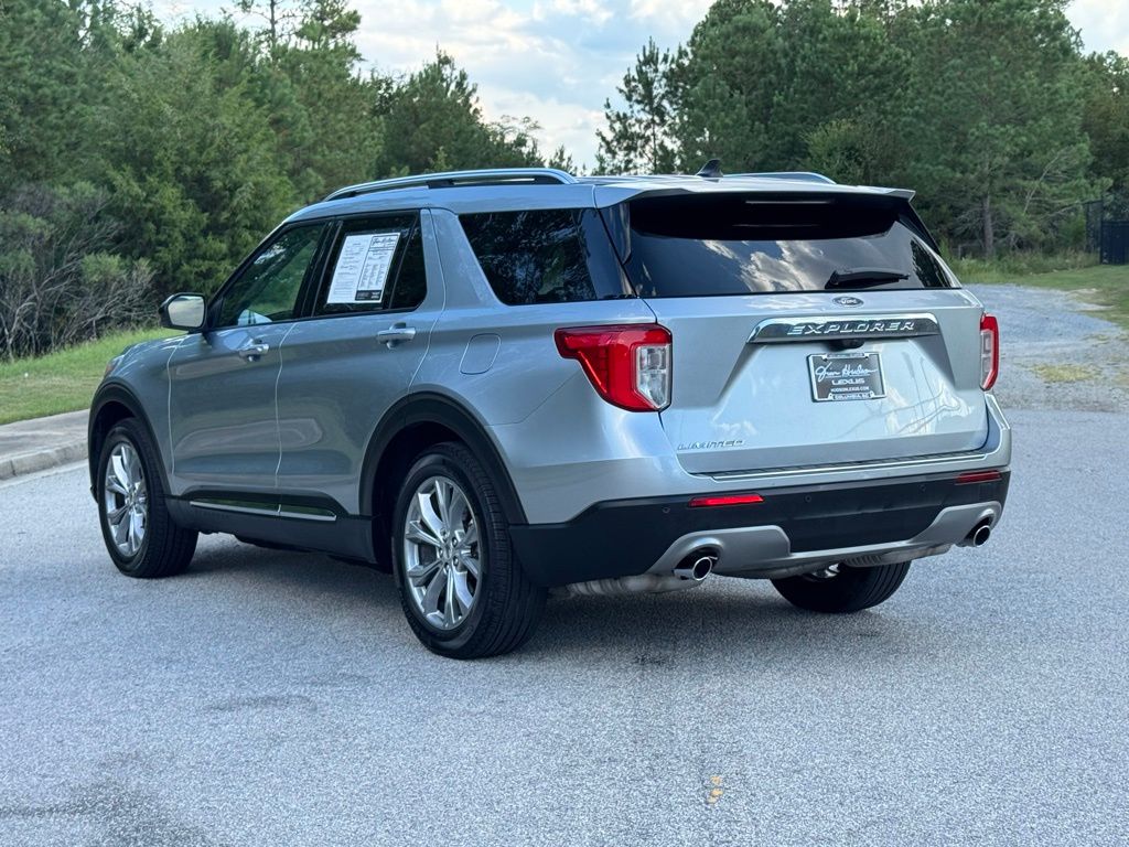 2024 Ford Explorer Limited photo 4