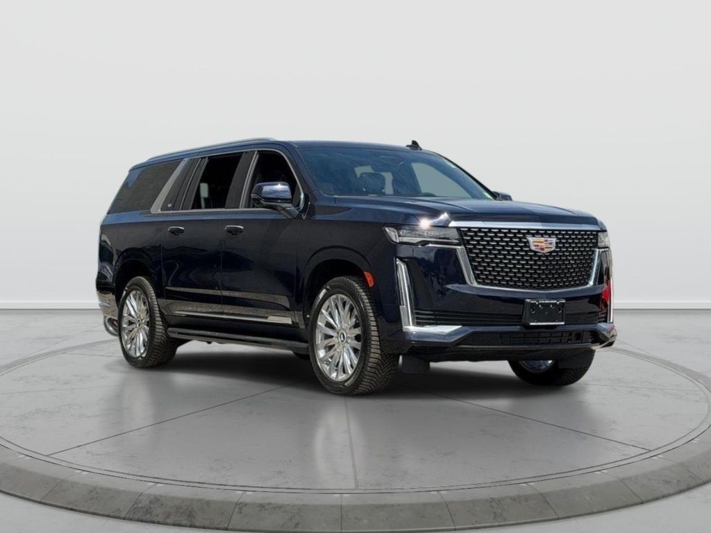 2022 Cadillac Escalade ESV 4WD Premium Luxury's photo