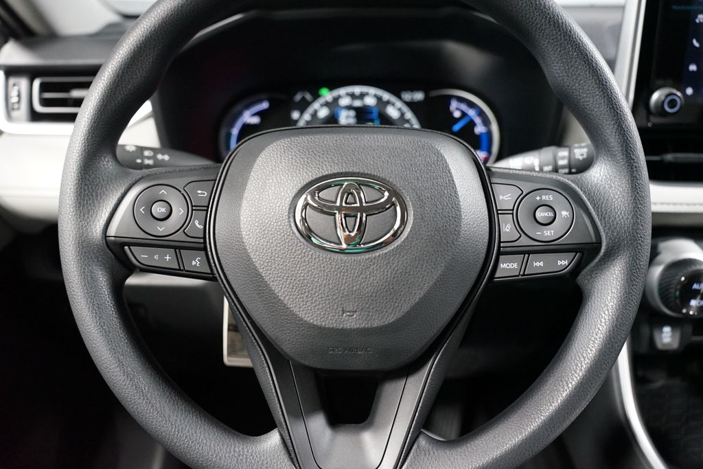 Thumbnail: 2025 Toyota RAV4 - 12