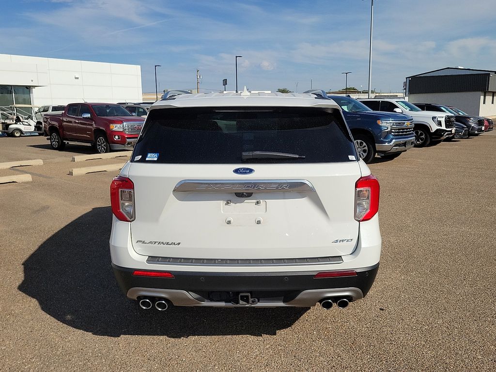 2021 Ford Explorer Platinum - 8