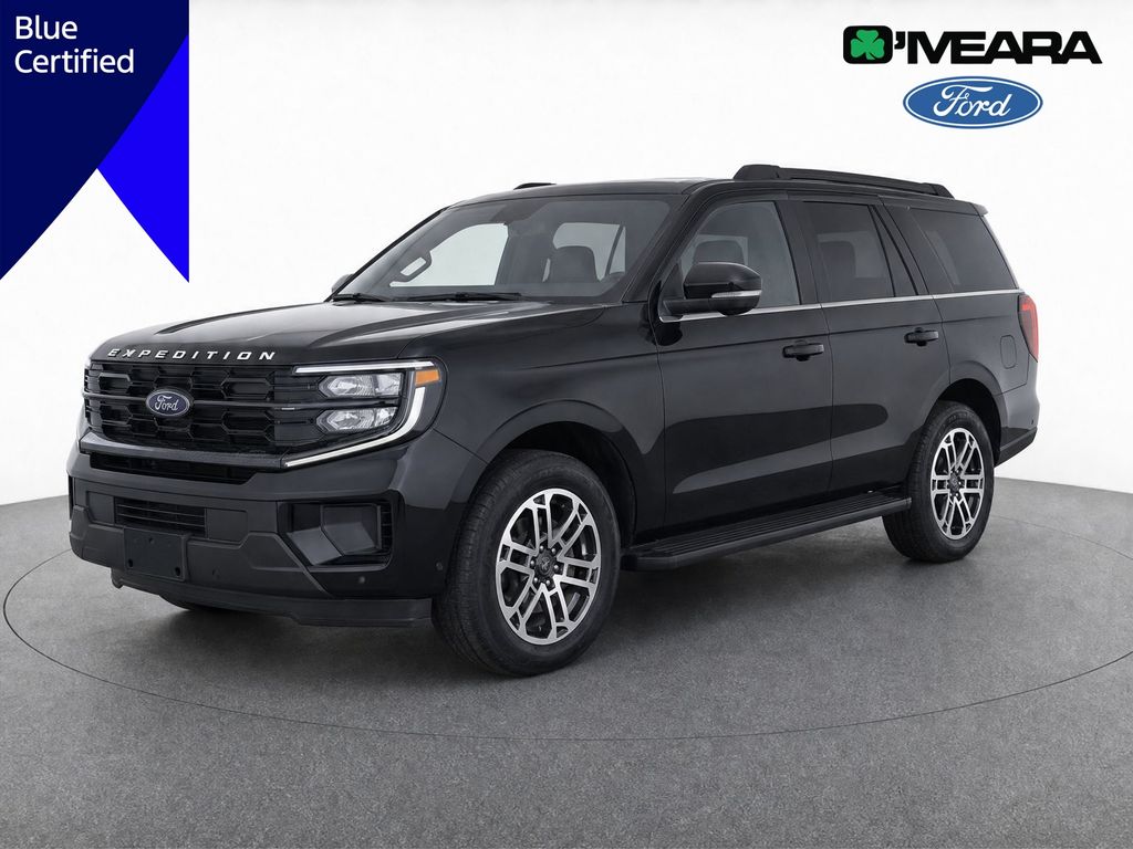 Agate Black Metallic 2025 Ford Expedition SUV / Crossover Four-Wheel Drive Automatic