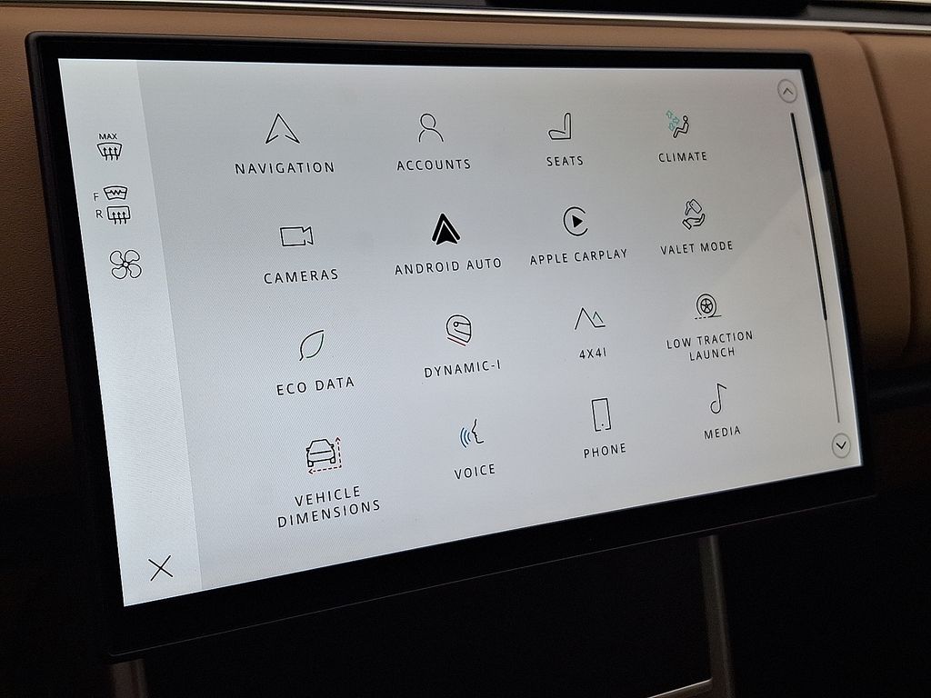 Thumbnail: 2025 Land Rover Range Rover - 18