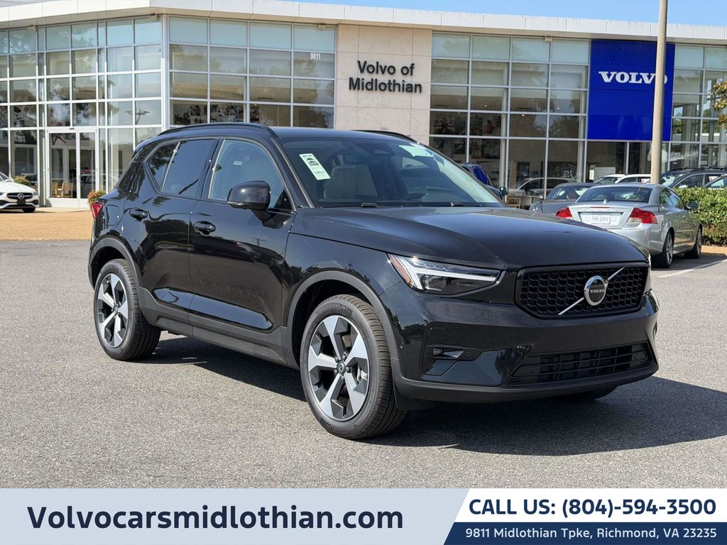 Onyx Black 2026 Volvo XC40 SUV / Crossover All-Wheel Drive Automatic