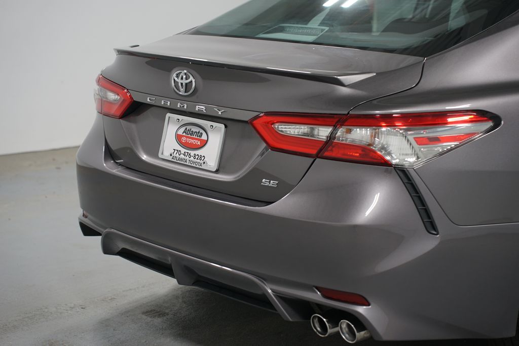 Thumbnail: 2018 Toyota Camry - 9