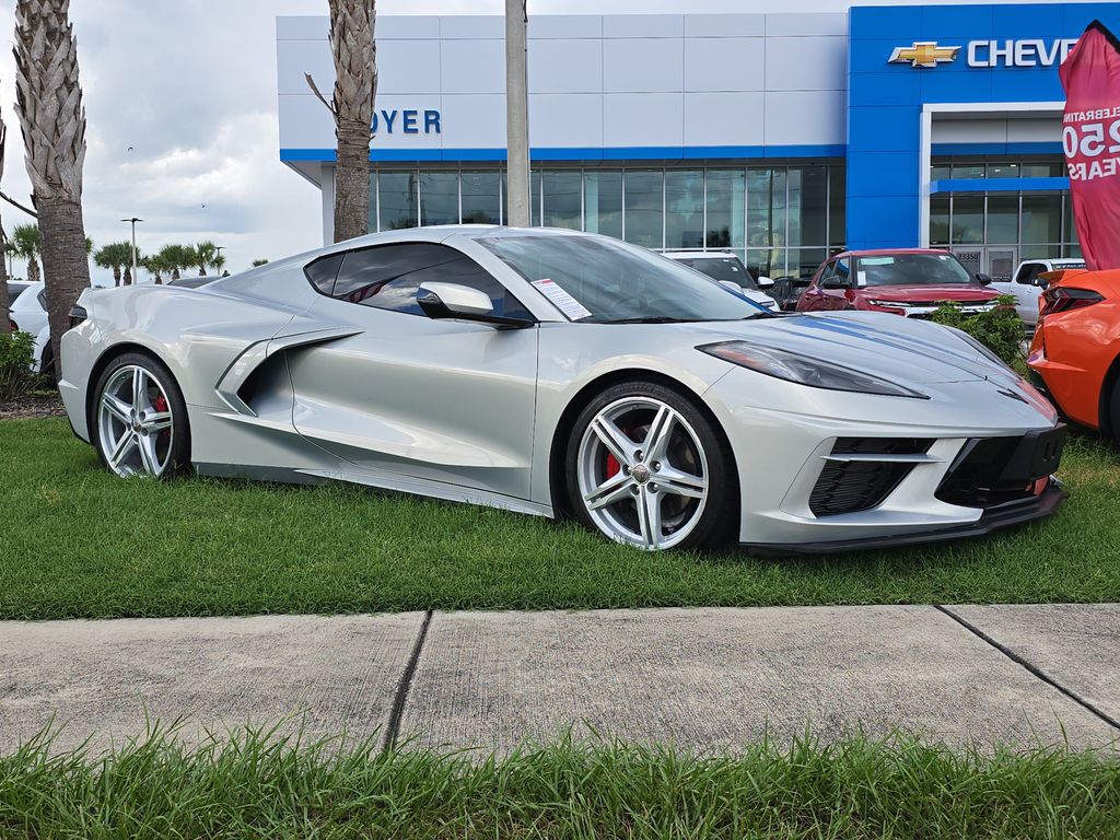 Silver Flare Metallic 2024 Chevrolet Corvette Coupe Rear-Wheel Drive 8-Speed Dual Clutch