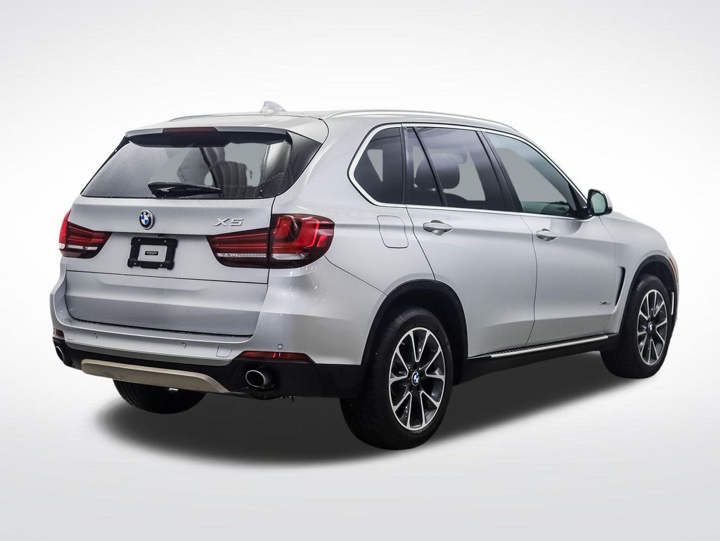 Thumbnail: 2017 BMW X5 - 5