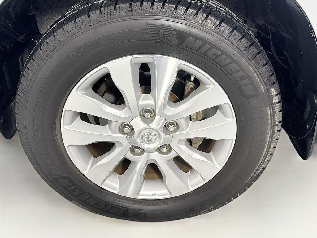 Used Car 2018 Toyota Sequoia  Platinum For Sale Under $35,000 In Austin, Texas