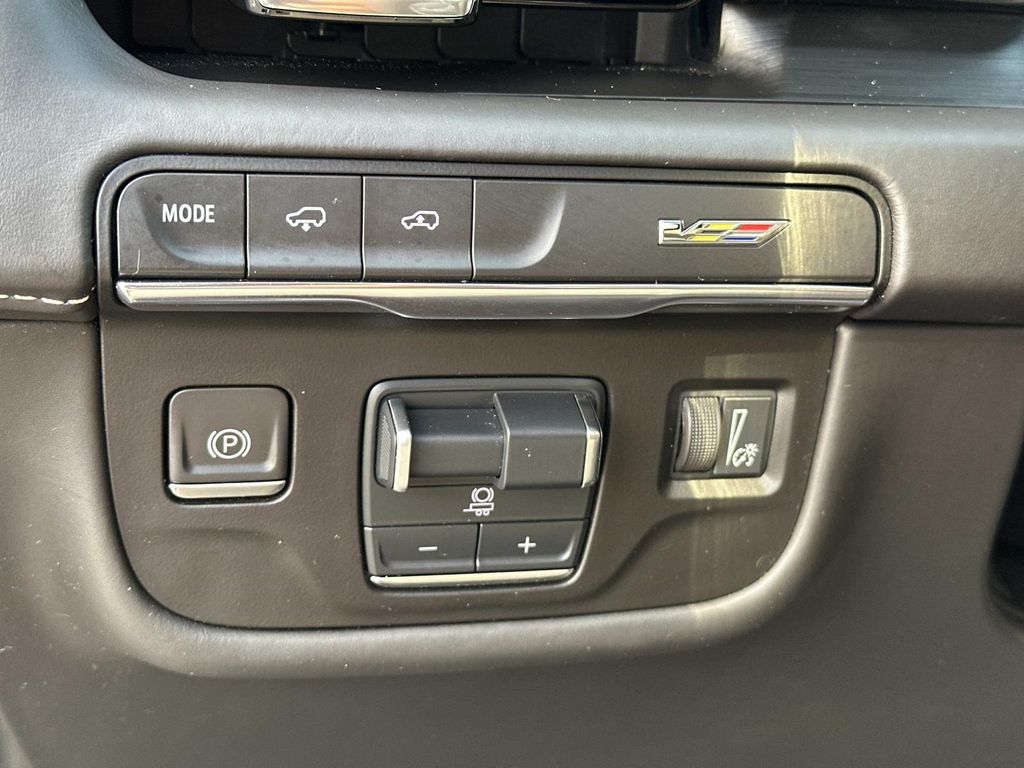 Thumbnail: 2024 Cadillac Escalade - 29