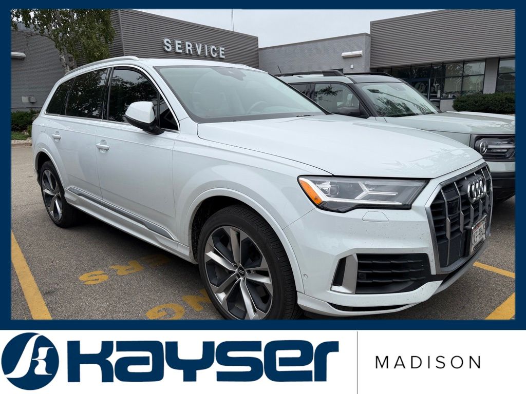 2020 Audi Q7 55 Premium Plus