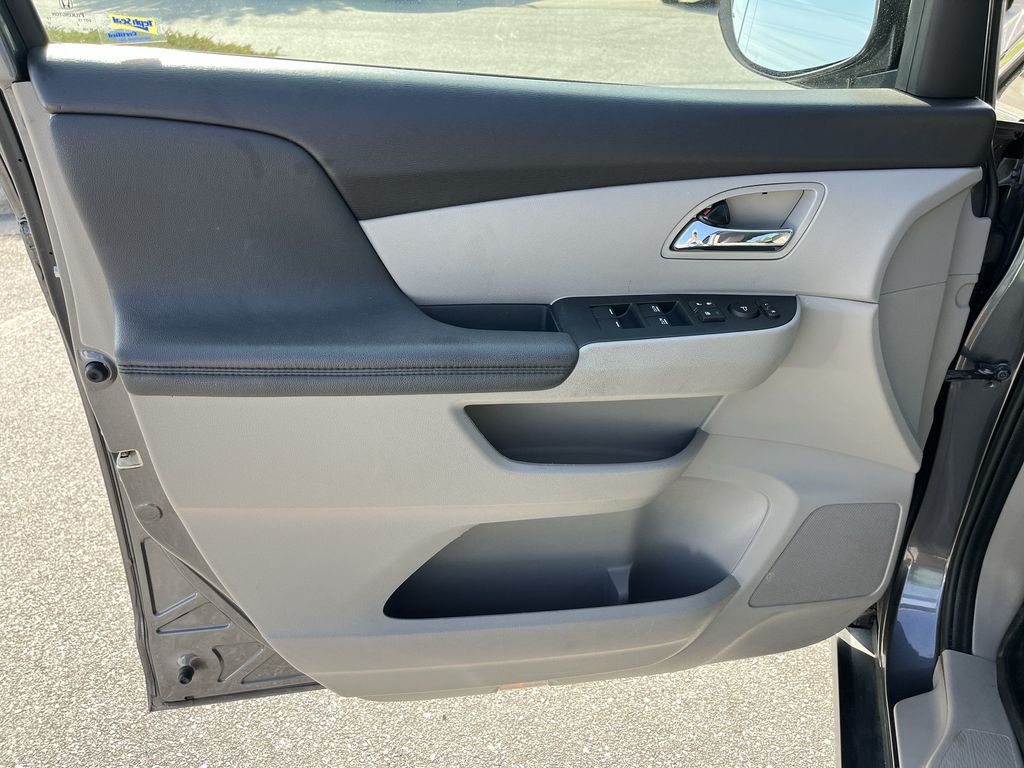 2016 Honda Odyssey EX-L photo