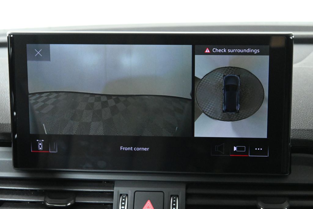 Thumbnail: 2025 Audi Q5 - 22