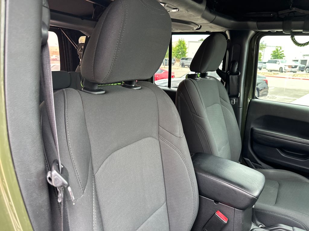 Used Car 2022 Jeep Wrangler  Unlimited Sport For Sale Under $30,000 In Austin, Texas