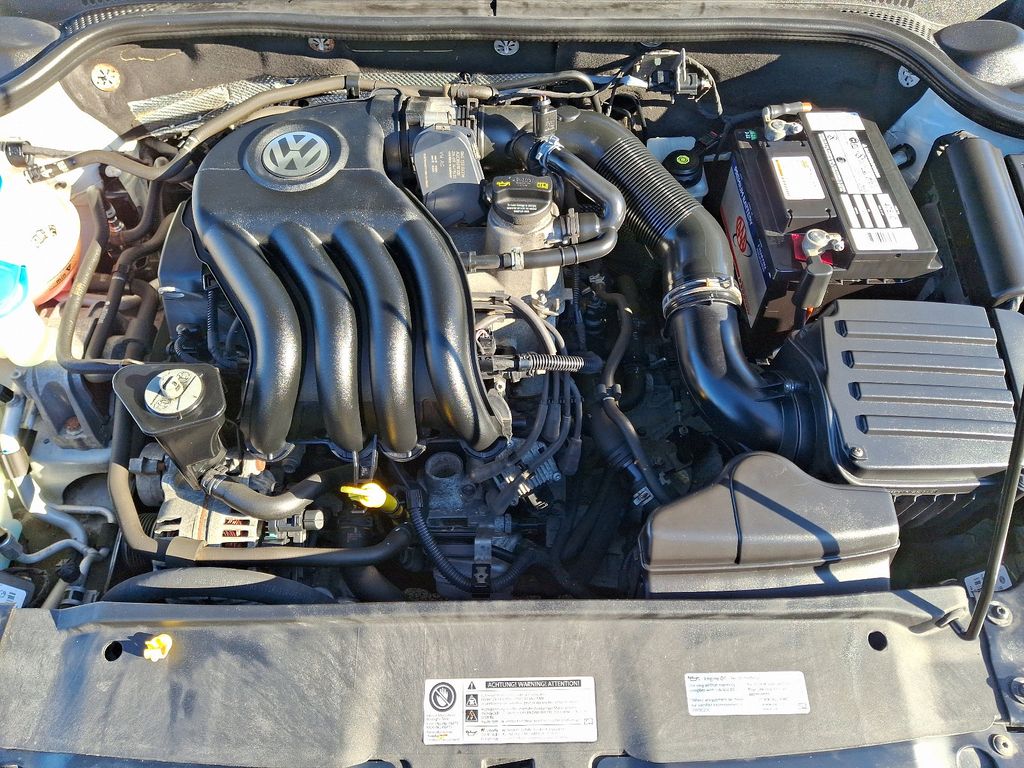 2015 Volkswagen Jetta S 24