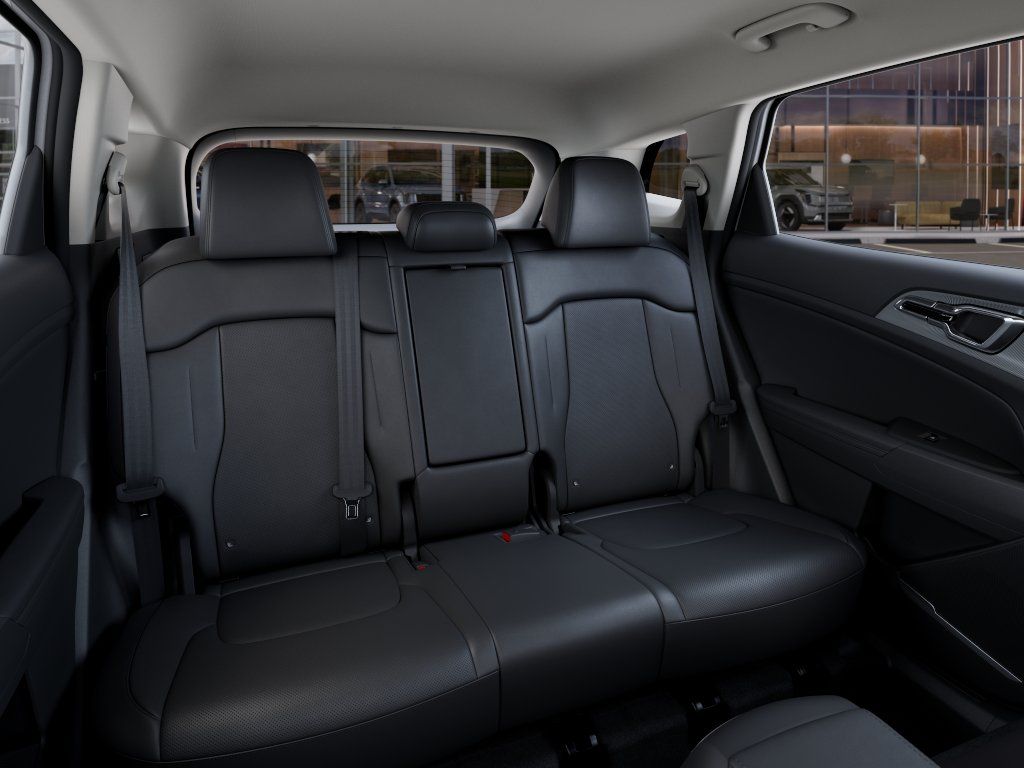 2026 White Pearl Kia Sportage EX FWD SUV