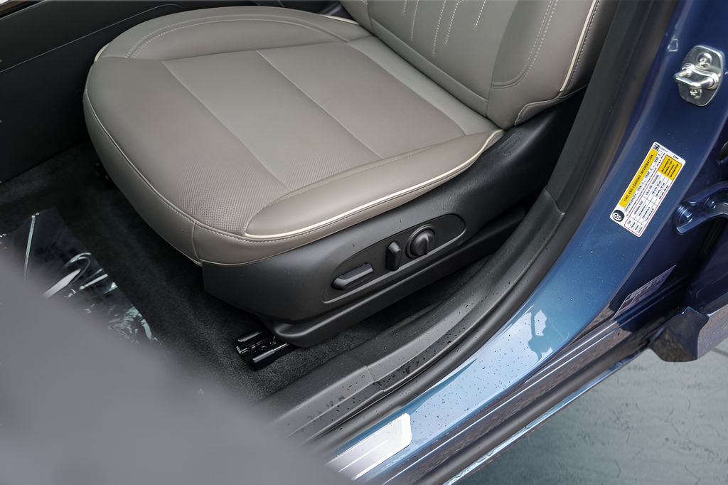 Used Car 2024 Buick Envista  Avenir For Sale Under $30,000 In Austin, Texas