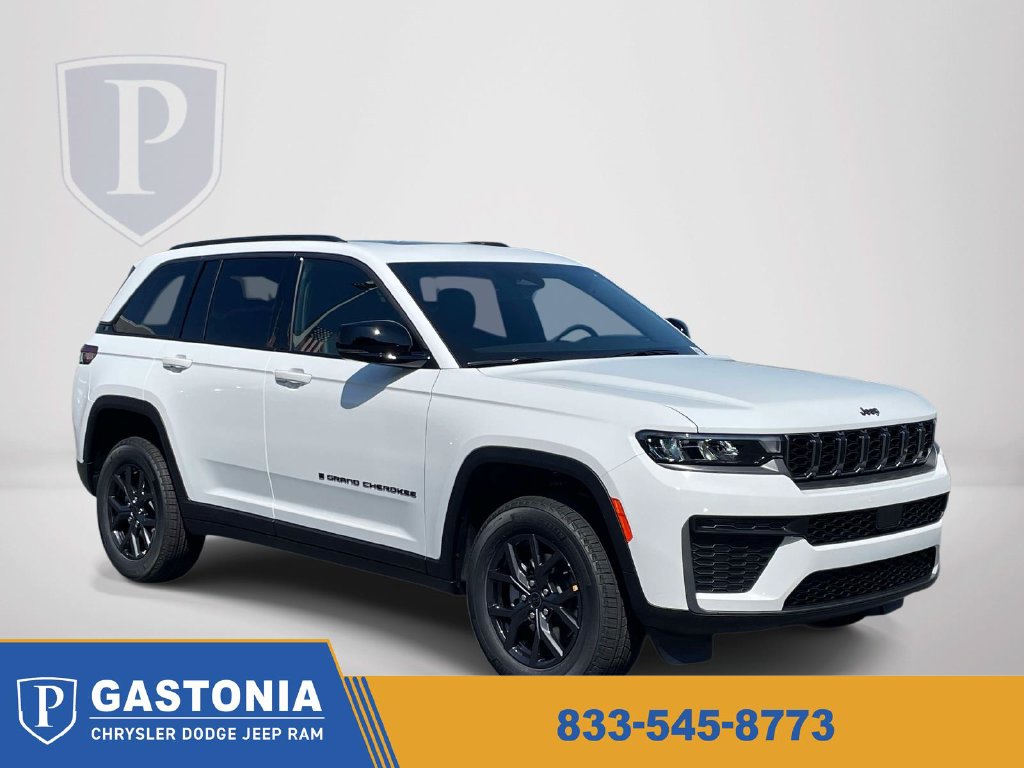 2027 Jeep Grand Cherokee Laredo Altitude