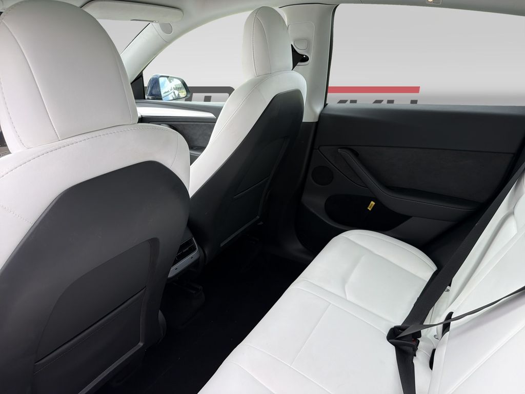 Used 2022 Blue Tesla Performance image 16