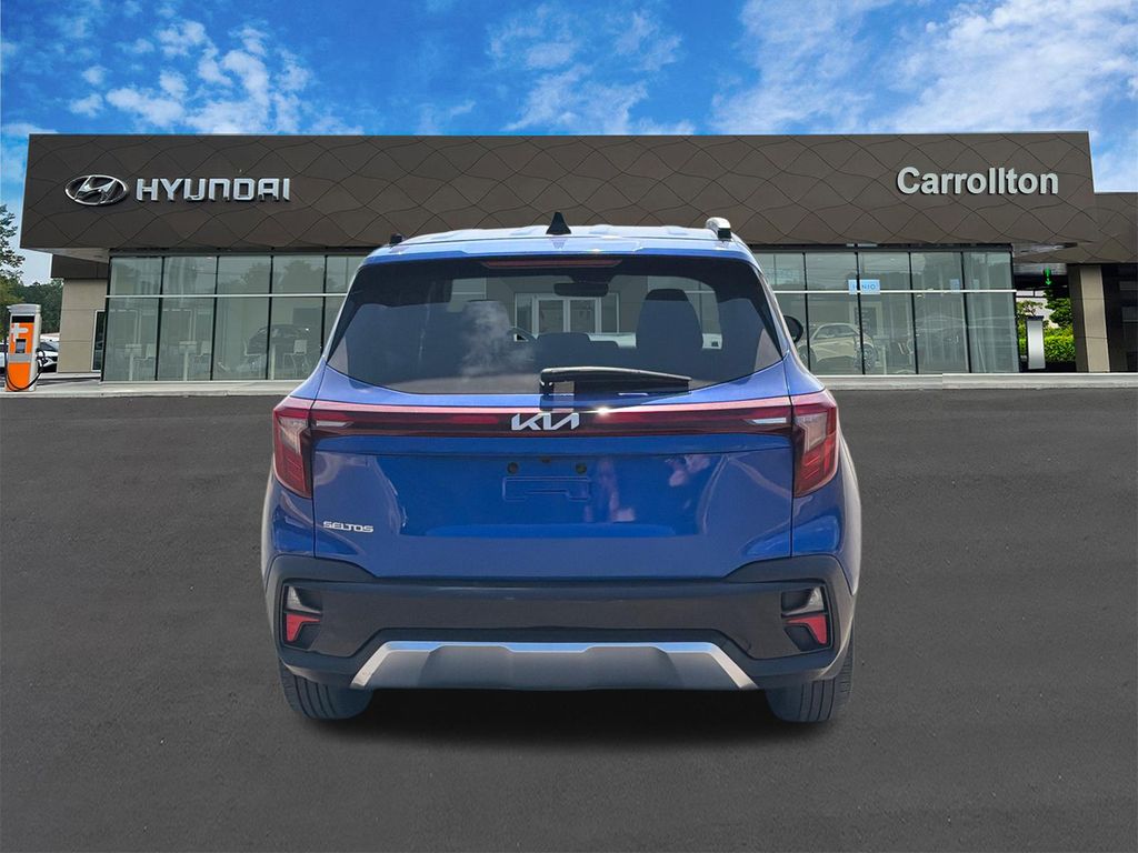 Used 2024 Blue Kia S image 6