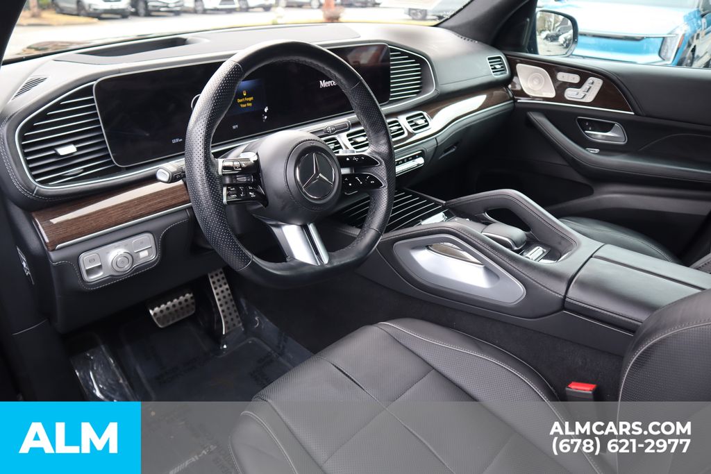 Used 2024 Black Mercedes-Benz GLS 580 image 10