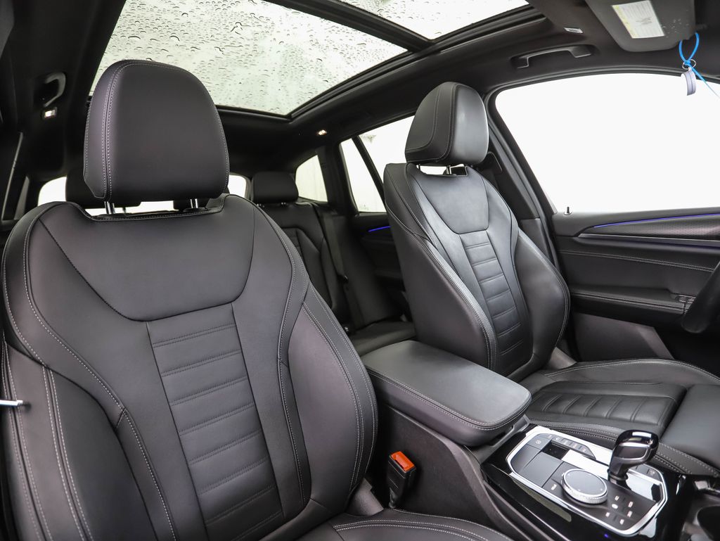 Thumbnail: 2022 BMW X3 - 32