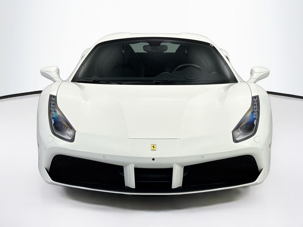 Thumbnail: 2018 Ferrari 488 - 10