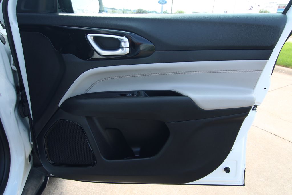 Used 2023 Jeep Compass SUV