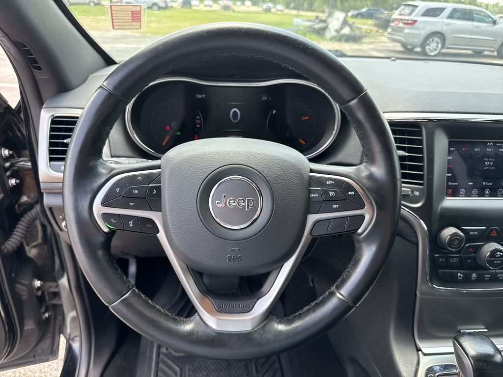 2020 Jeep Grand Cherokee Laredo E Black at Victoria Chrysler Dodge Jeep Ram