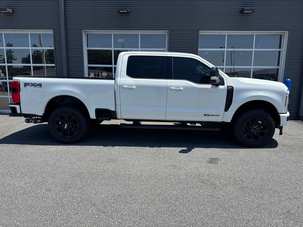 2026 Star White Metallic TC Ford Super Duty F-250 SRW Lariat 4X4 Truck
