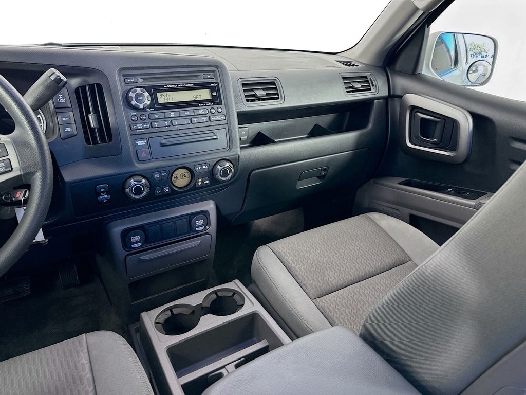 Thumbnail: 2013 Honda Ridgeline - 19