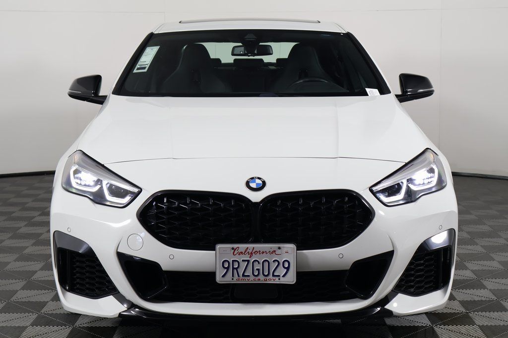 Thumbnail: 2024 BMW 2 Series - 2