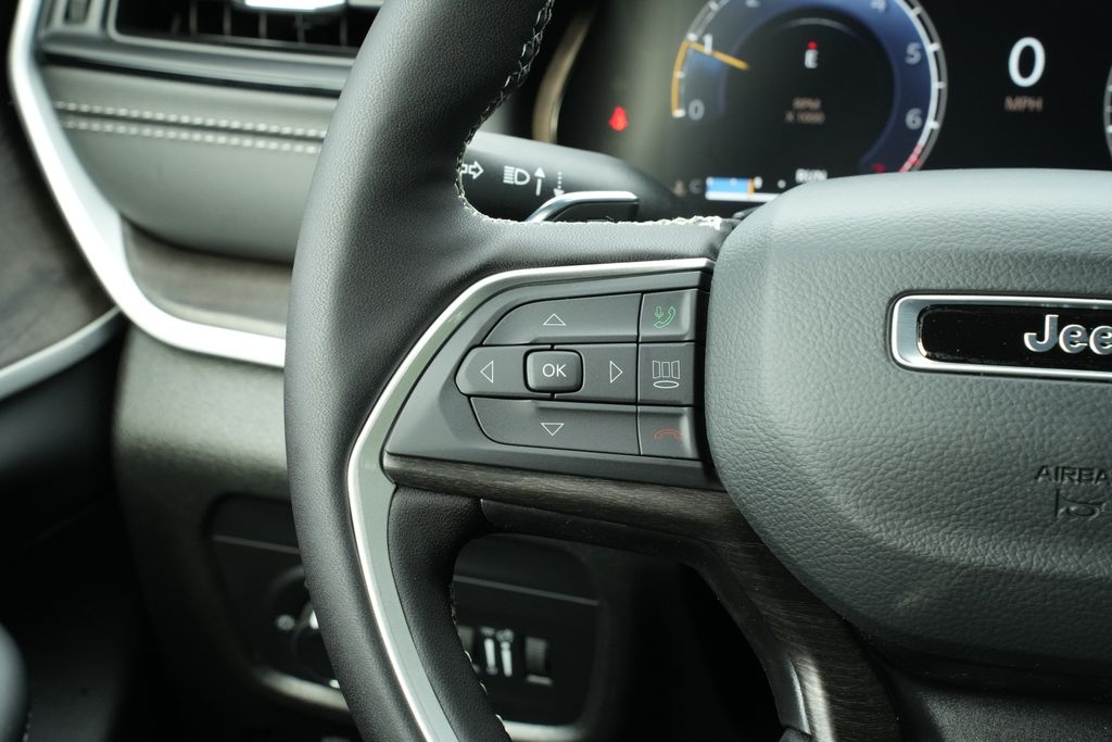 2026 Jeep Grand Cherokee L Laredo - 6