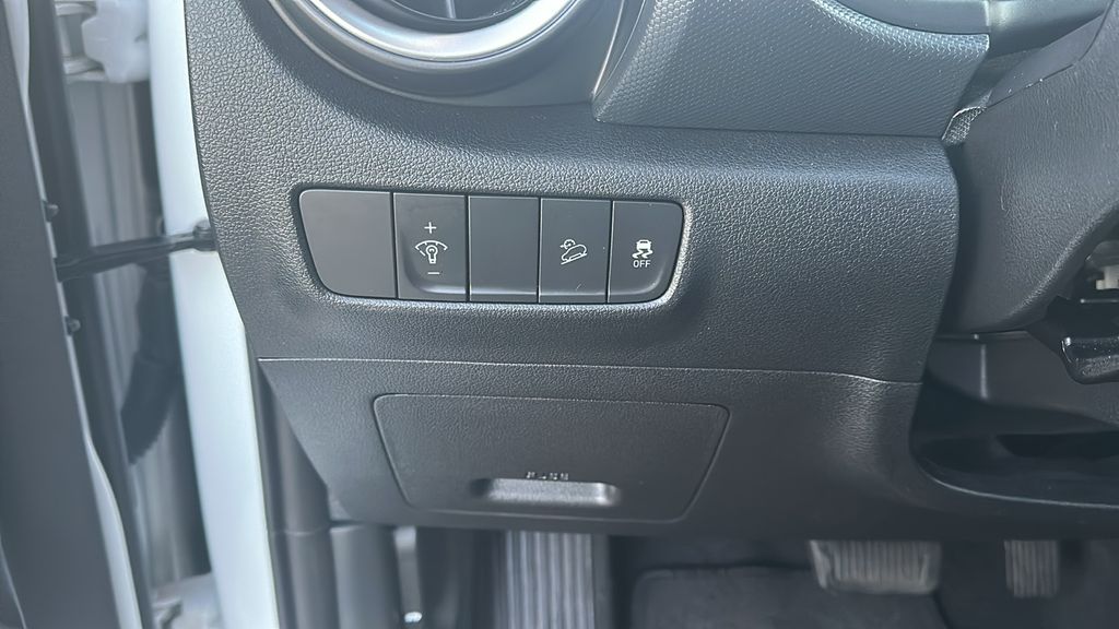 2023 Hyundai Kona SE White at Big Star Chrysler Jeep Dodge Ram 