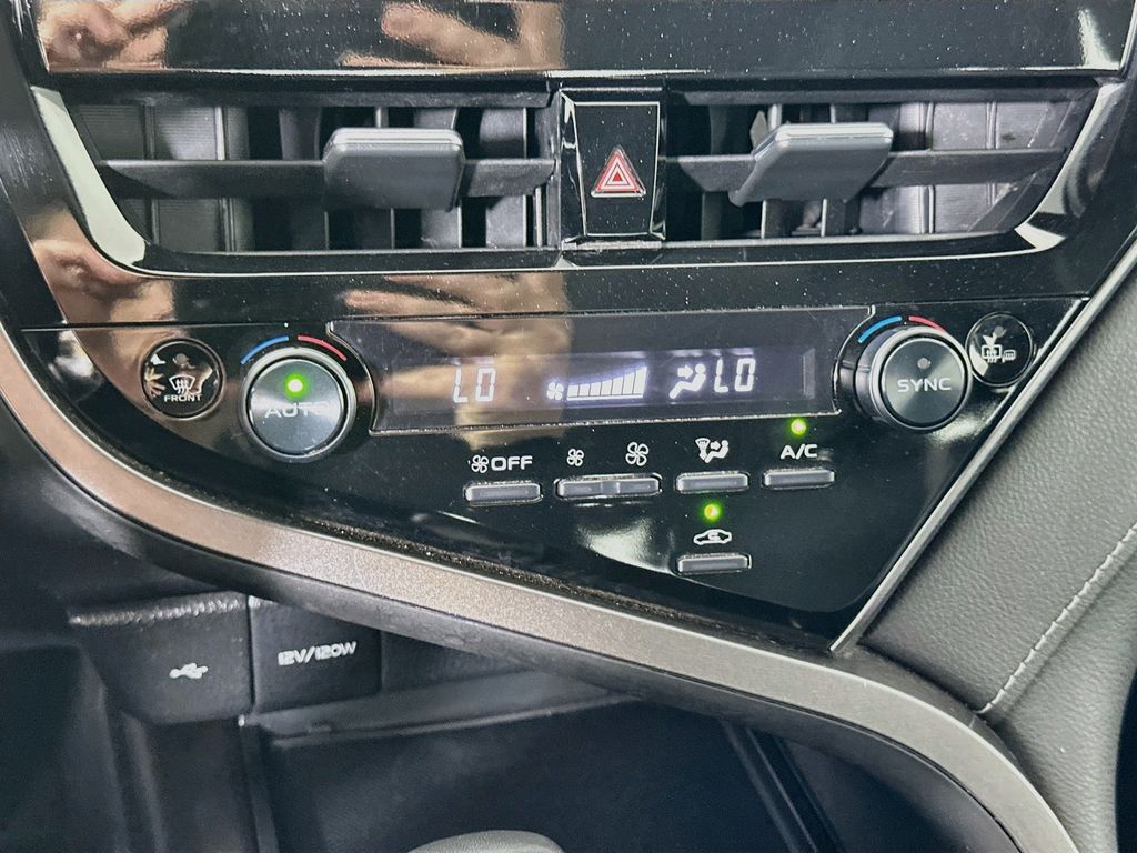 Thumbnail: 2024 Toyota Camry - 15