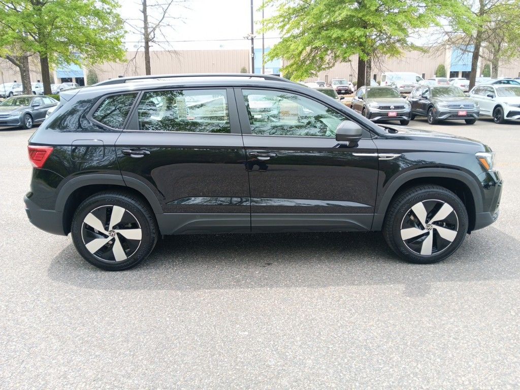 2024 Volkswagen Taos 1.5T S 6