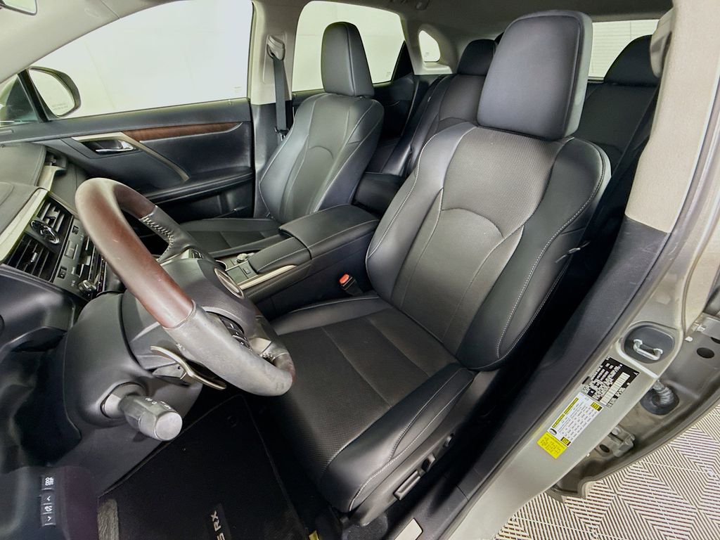 Thumbnail: 2020 Lexus RX - 21